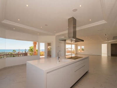Benahavis property: Villa with 8 bedroom in Benahavis, Spain 275244