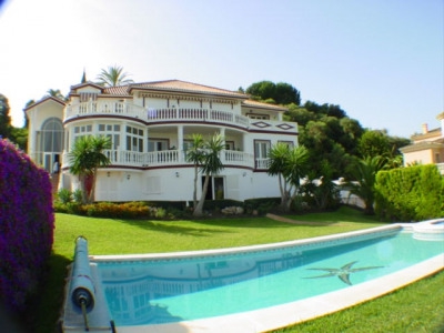 El Paraiso property: Villa with 5 bedroom in El Paraiso, Spain 275252