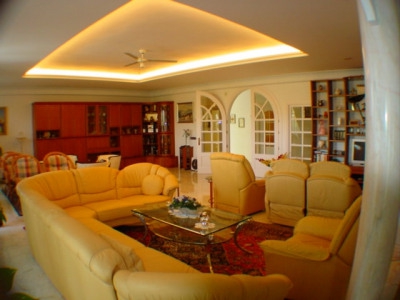 El Paraiso property: Malaga property | 5 bedroom Villa 275252