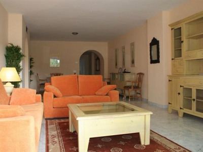 Puerto Banus property: Apartment with 3 bedroom in Puerto Banus 275274