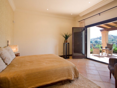 Marbella property: Malaga property | 4 bedroom Villa 275328