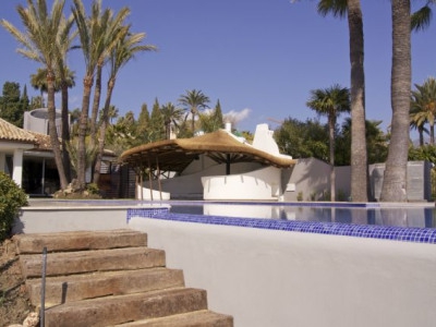 Nueva Andalucia property: Malaga Villa 275330