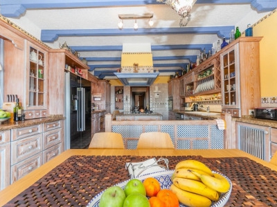 El Paraiso property: Malaga Villa 275347