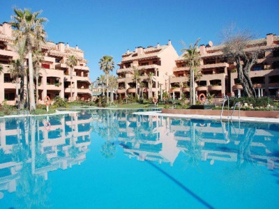 Puerto Banus property: Apartment with 3 bedroom in Puerto Banus 275484