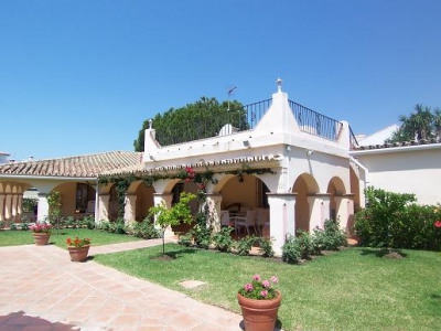 Villa for sale in town 275488