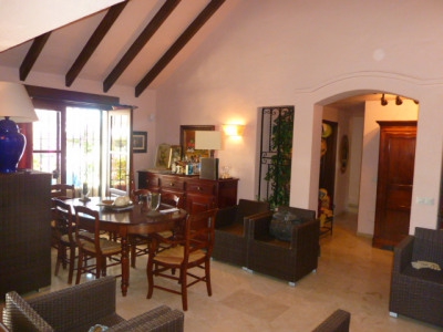 El Paraiso property: Villa for sale in El Paraiso, Malaga 275504