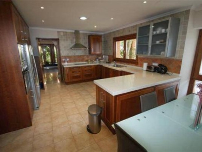 Benahavis property: Villa in Malaga for sale 275511