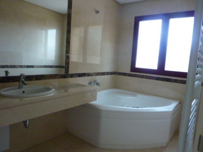 Nueva Andalucia property: Malaga property | 3 bedroom Townhome 275565