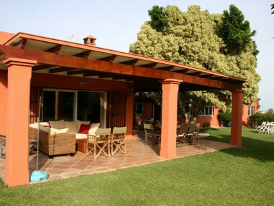Villa with 5 bedroom in town 275604