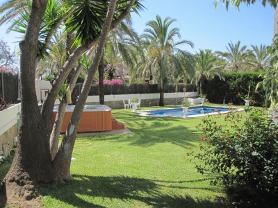 Nueva Andalucia property: Villa with 9+ bedroom in Nueva Andalucia 275678