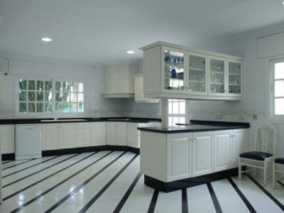 Nueva Andalucia property: Villa in Malaga for sale 275678