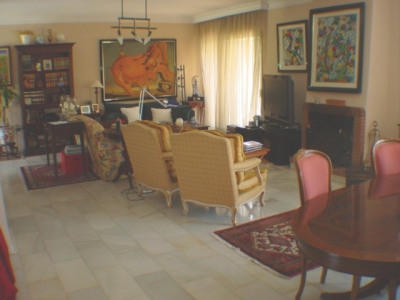 Rio Verde property: Villa for sale in Rio Verde, Malaga 275847