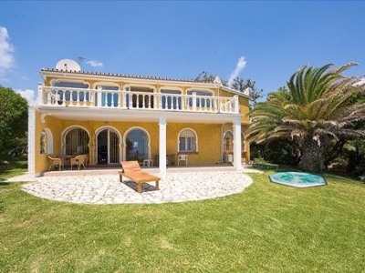 El Chaparral property: Villa with 4 bedroom in El Chaparral, Spain 275913