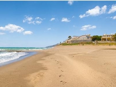 El Chaparral property: Malaga property | 4 bedroom Villa 275913