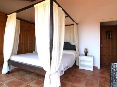 Estepona property: Malaga Villa 275989