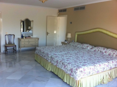 Rio Real property: Malaga property | 8 bedroom Villa 276069