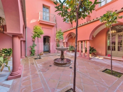 Marbella property: Villa with 5 bedroom in Marbella 276465