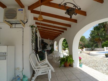 Jalon&nbsp;property:&nbsp;Alicante&nbsp;Villa&nbsp;276729