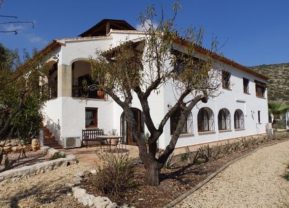 Villa for sale in town 276829