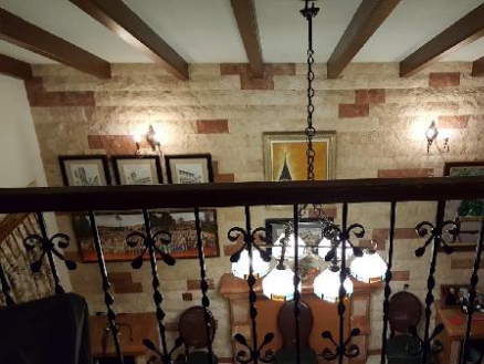Villa with 4 bedroom in town 277066