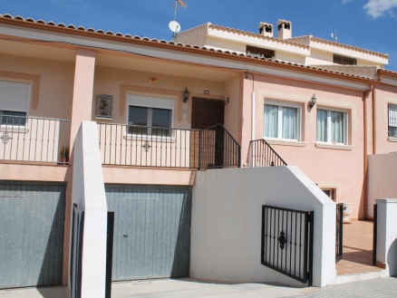 Alguena property: Townhome for sale in Alguena 277289