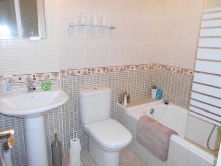 Apartment for sale in town,  277302