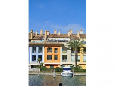 Sotogrande property: Apartment with 3 bedroom in Sotogrande 278056
