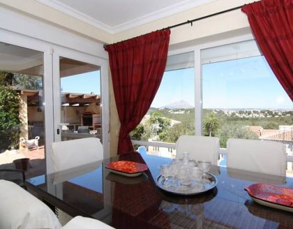 Villa&nbsp;with&nbsp;4&nbsp;bedroom&nbsp;in&nbsp;town,&nbsp;Spain&nbsp;278086