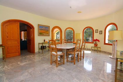 Villa for sale in town, Alicante 278095