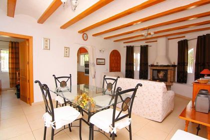 Villa&nbsp;for&nbsp;sale&nbsp;in&nbsp;town,&nbsp;Spain&nbsp;278121