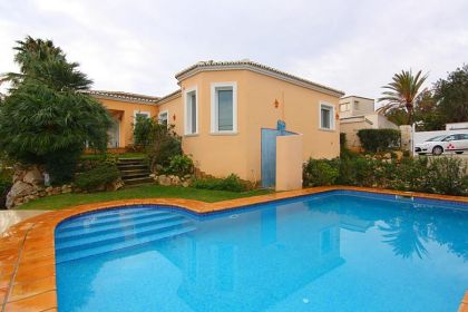 Villa&nbsp;for&nbsp;sale&nbsp;in&nbsp;town,&nbsp;Spain&nbsp;278124