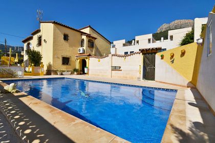 Villa&nbsp;for&nbsp;sale&nbsp;in&nbsp;town&nbsp;278133