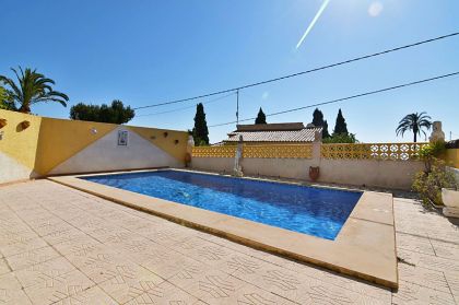 Villa&nbsp;with&nbsp;5&nbsp;bedroom&nbsp;in&nbsp;town&nbsp;278133