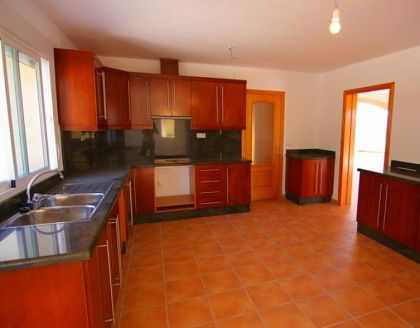 Villa&nbsp;for&nbsp;sale&nbsp;in&nbsp;town,&nbsp;Alicante&nbsp;278137