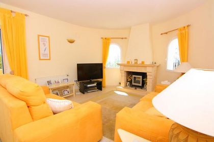 Villa&nbsp;with&nbsp;3&nbsp;bedroom&nbsp;in&nbsp;town&nbsp;278142