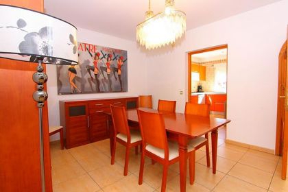 Villa with 5 bedroom in town 278144