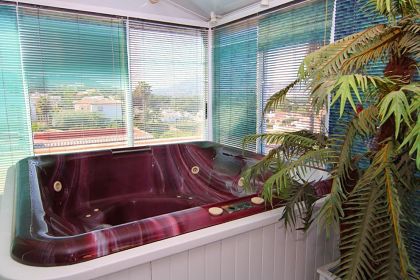 Villa for sale in town, Spain 278153