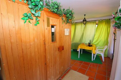 Villa with 4 bedroom in town 278153