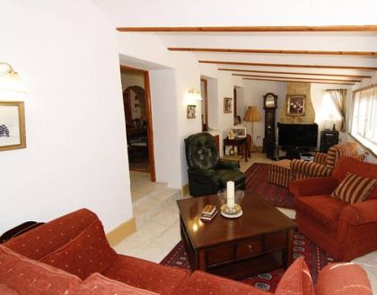 Villa for sale in town, Spain 278190