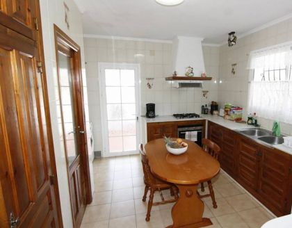 Villa for sale in town, Alicante 278199