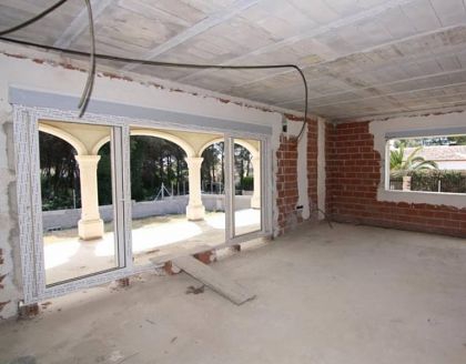 Villa with 4 bedroom in town 278216