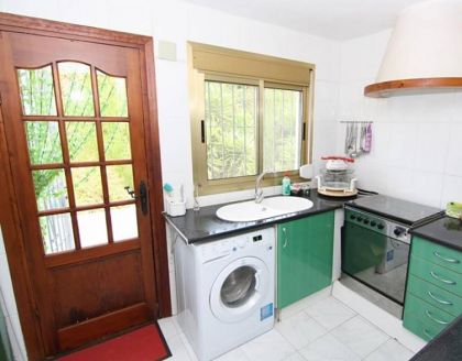 Villa with 5 bedroom in town 278223