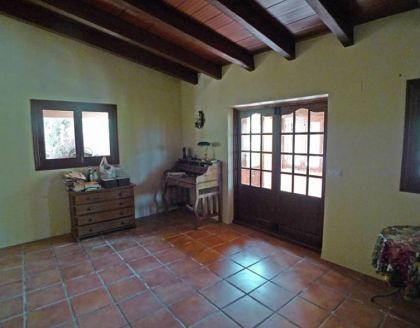 Villa for sale in town, Alicante 278226