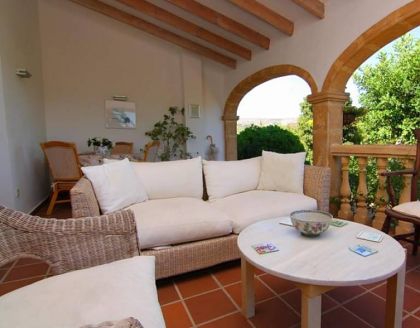 Villa with 3 bedroom in town 278275