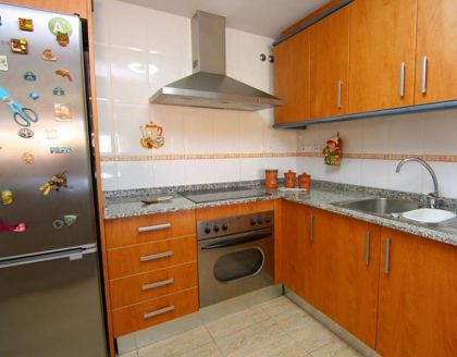 Apartment with 2 bedroom in town 278289