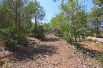 Villa with bedroom in town 278290