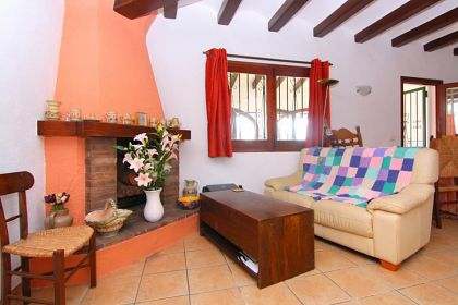 Villa with 3 bedroom in town 278298