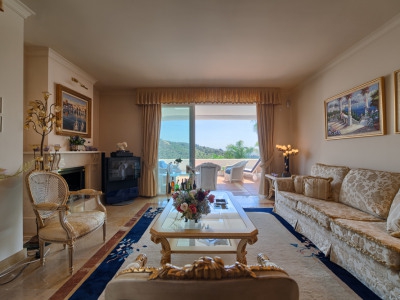 Benahavis property: Apartment in Malaga for sale 278537