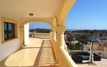 Villa with 6 bedroom in town 279170