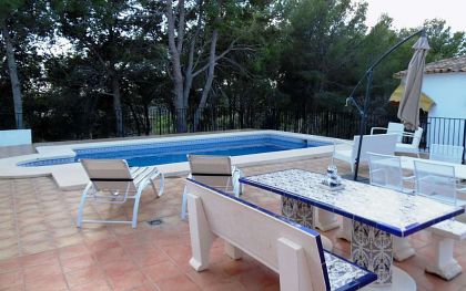 Villa for sale in town, Spain 279172